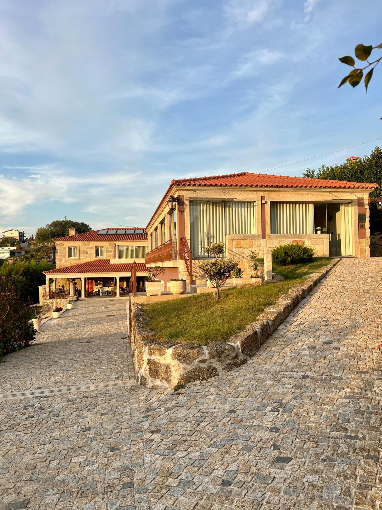 Quinta De Villasete Alpendurada Exterior photo